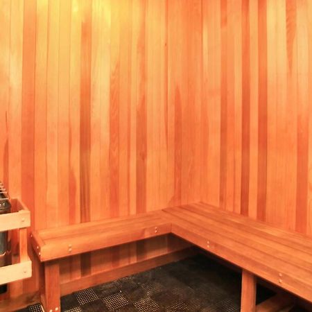 Holiday In La - 1Br With Free Parking, Laundry, Pool Los Angeles Exteriör bild